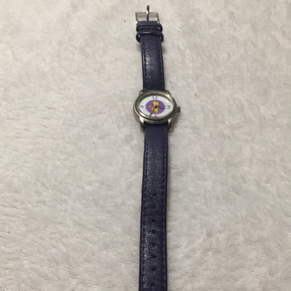 Disney Winnie The Pooh genuine leather silver tone buckle watch